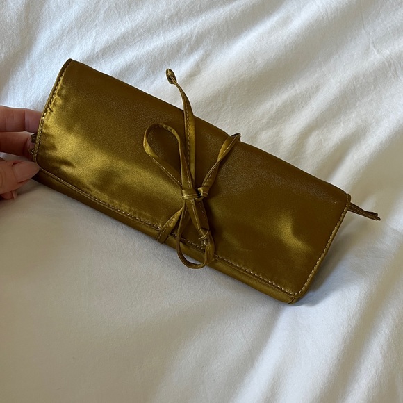 J. Crew Satin Gold Women's Jewellery Travel Pouch - Picture 8 of 8